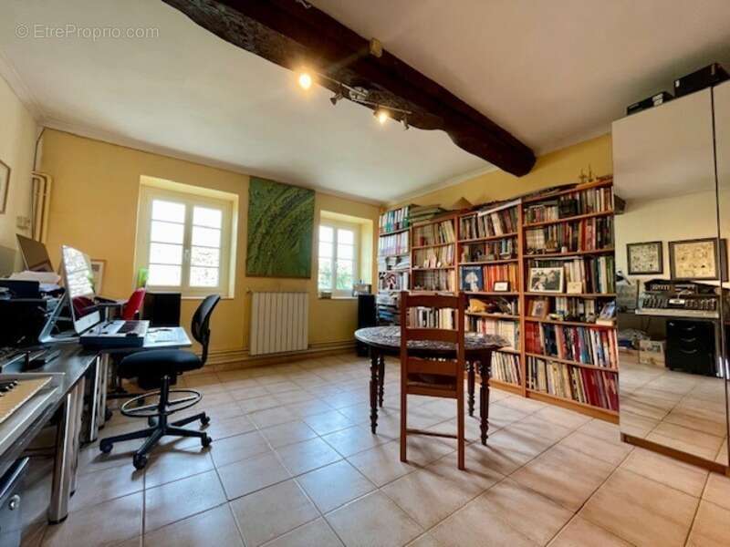 Maison à PORTETS