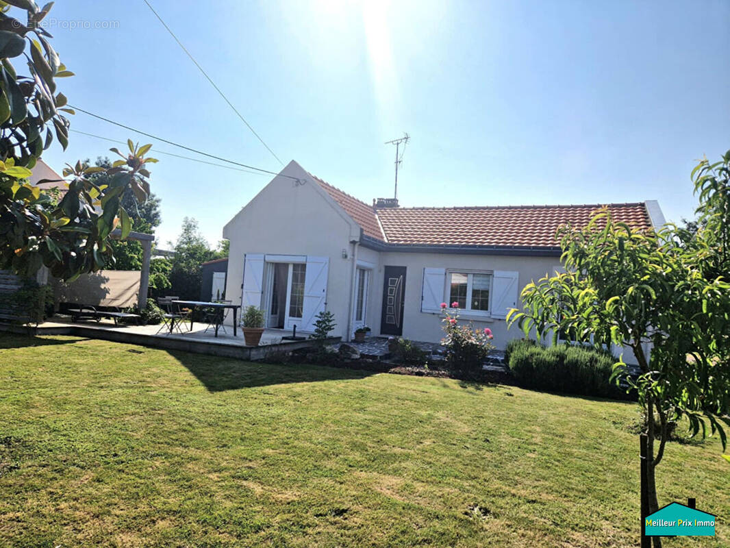 Maison à SAINT-PHILBERT-DE-GRAND-LIEU