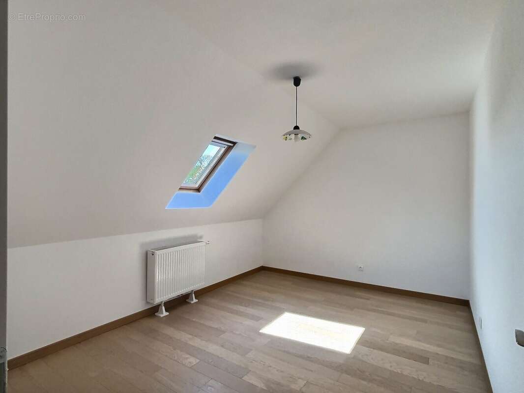 Maison à DAMPMART