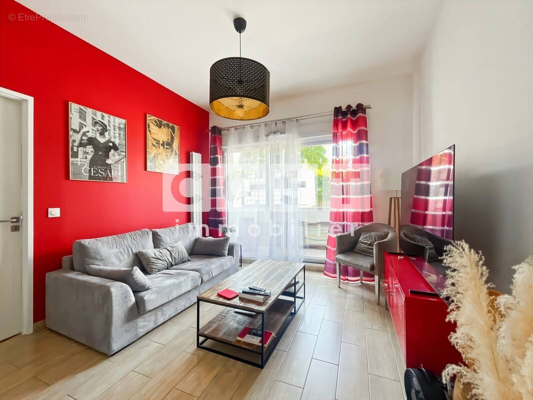 Appartement à CLICHY