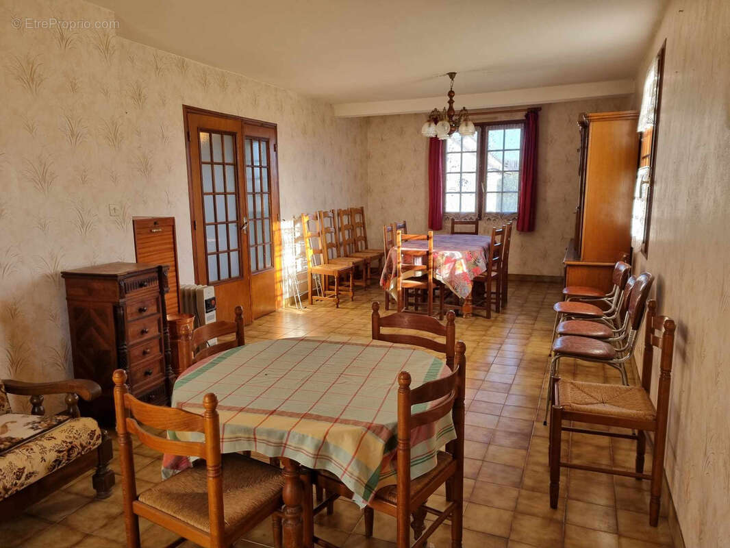 Maison à SAINT-CALAIS