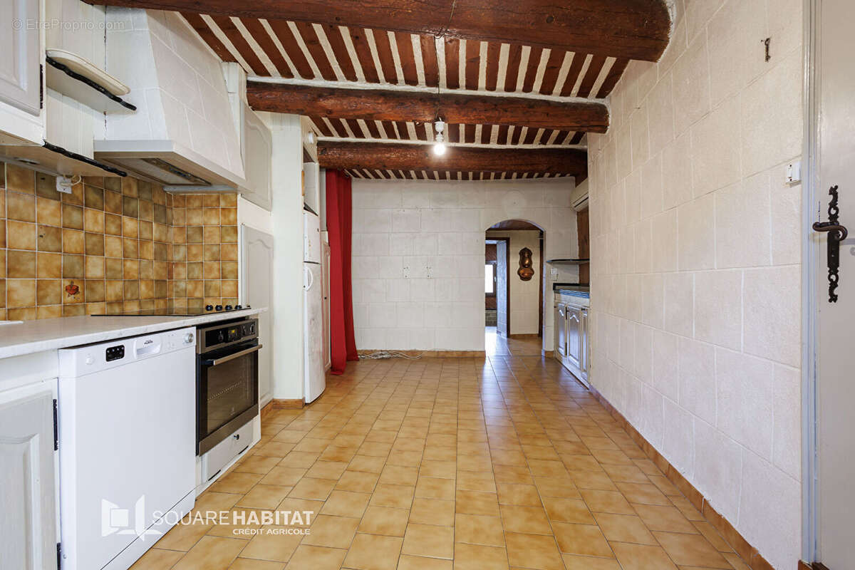 Maison à EYGUIERES