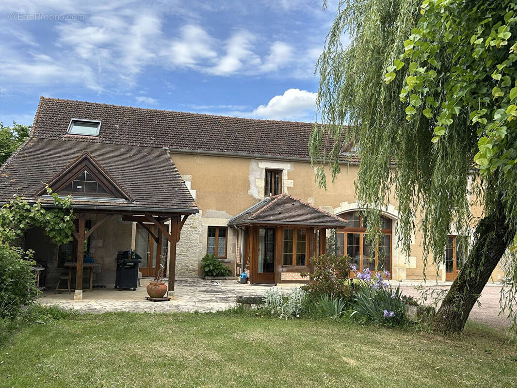 Maison à PRECY-LE-SEC
