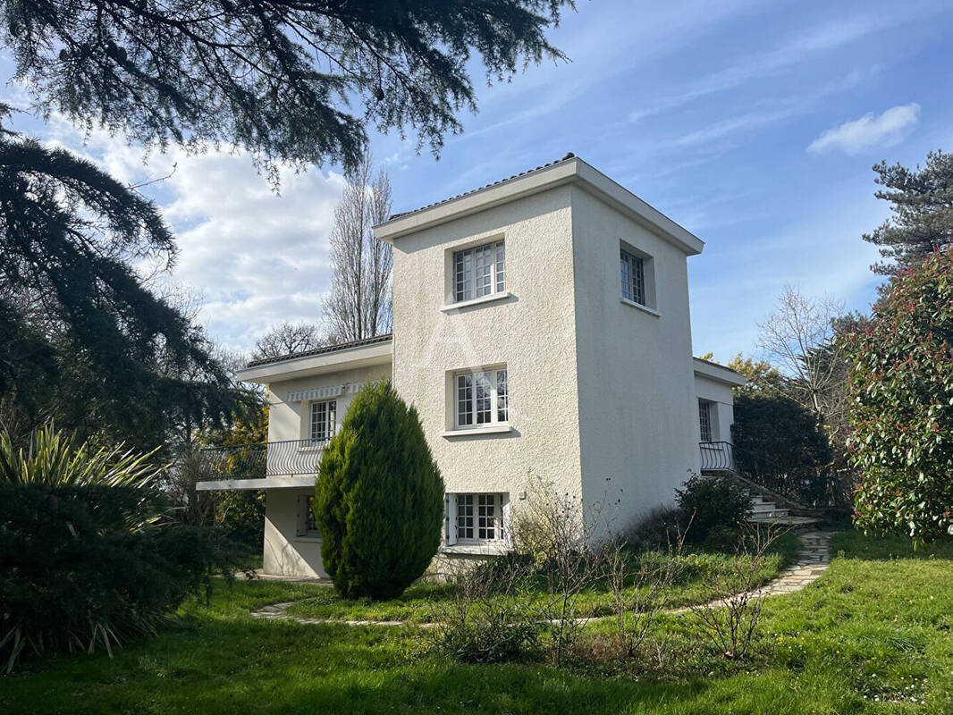 Maison à L&#039;AIGUILLON-SUR-VIE