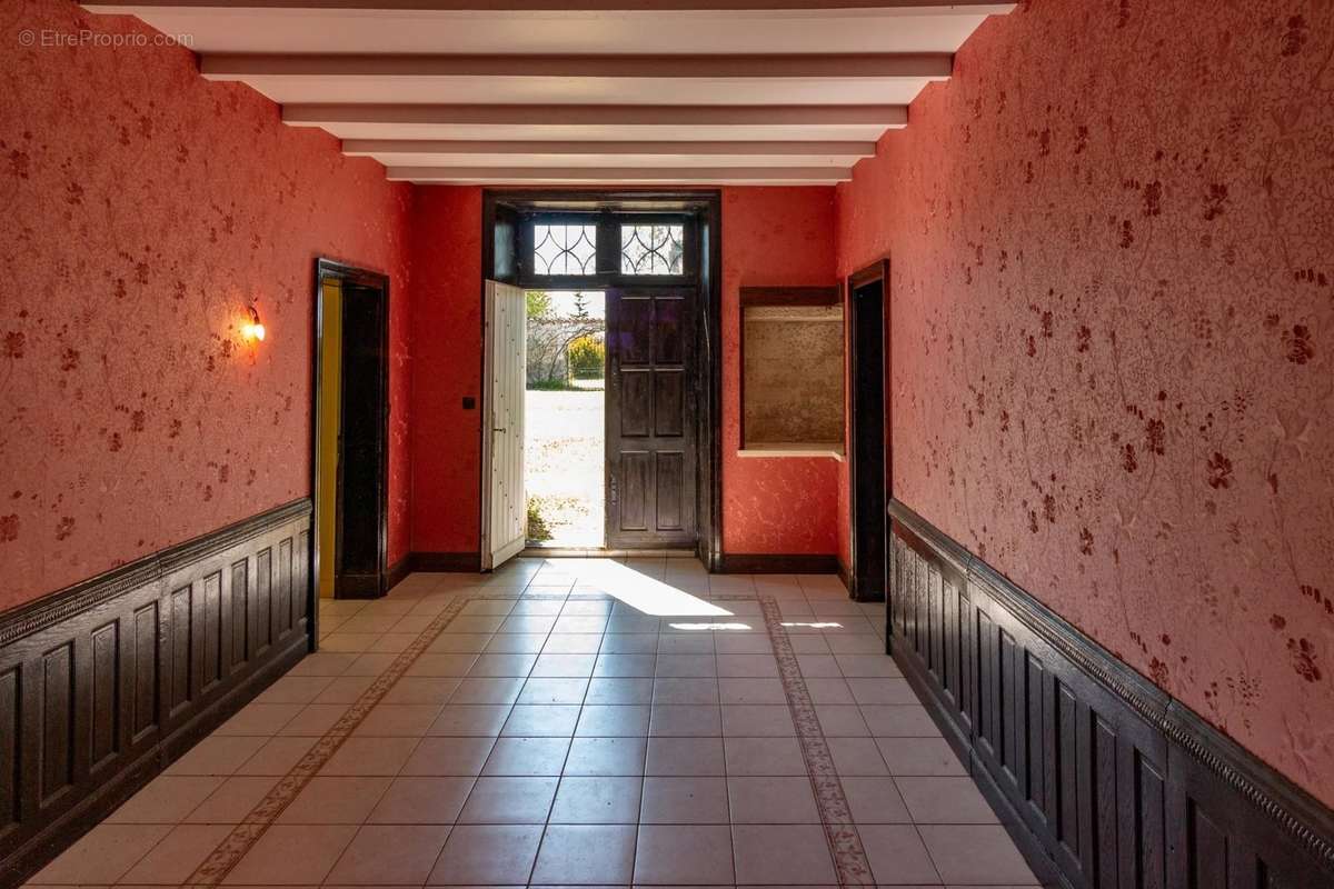 Maison à SEGONZAC