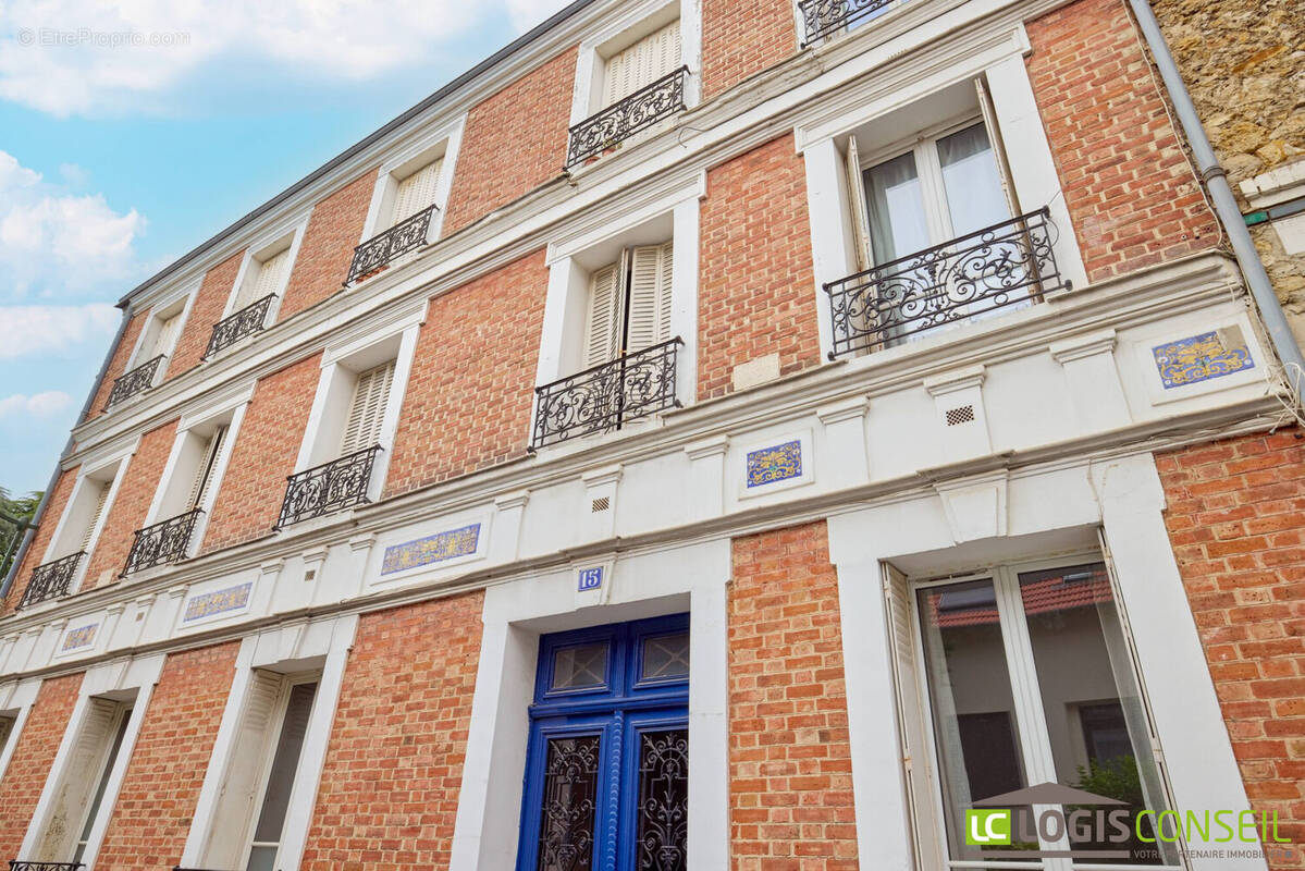 Appartement à BOURG-LA-REINE