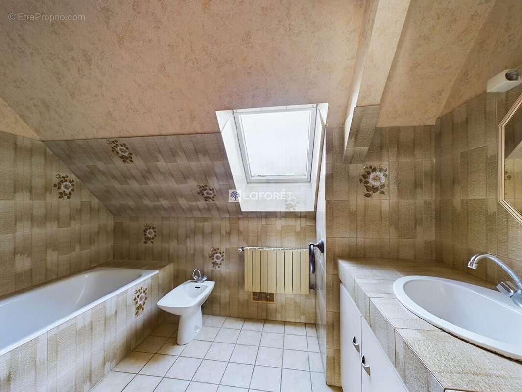 Maison à BRIEC