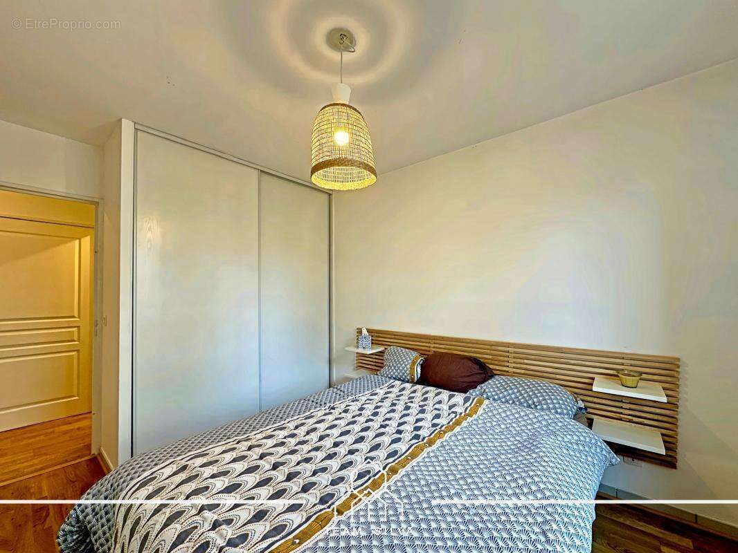 Appartement à LYON-8E