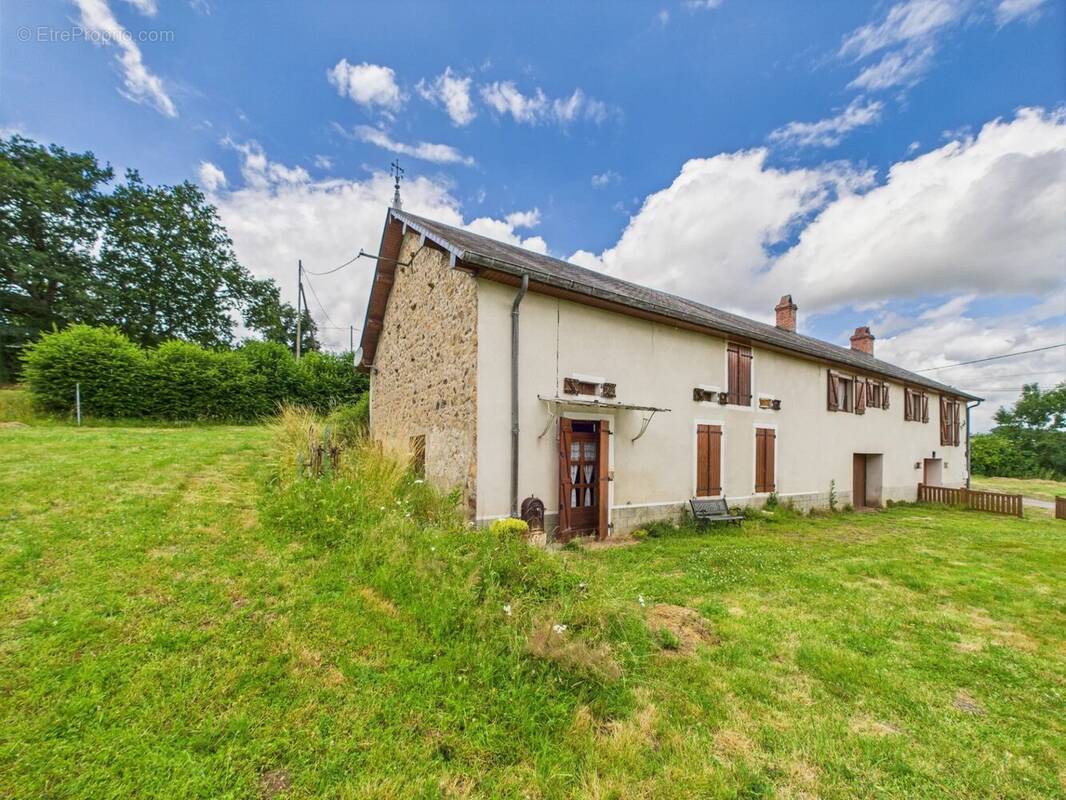 Maison à CHISSEY-EN-MORVAN