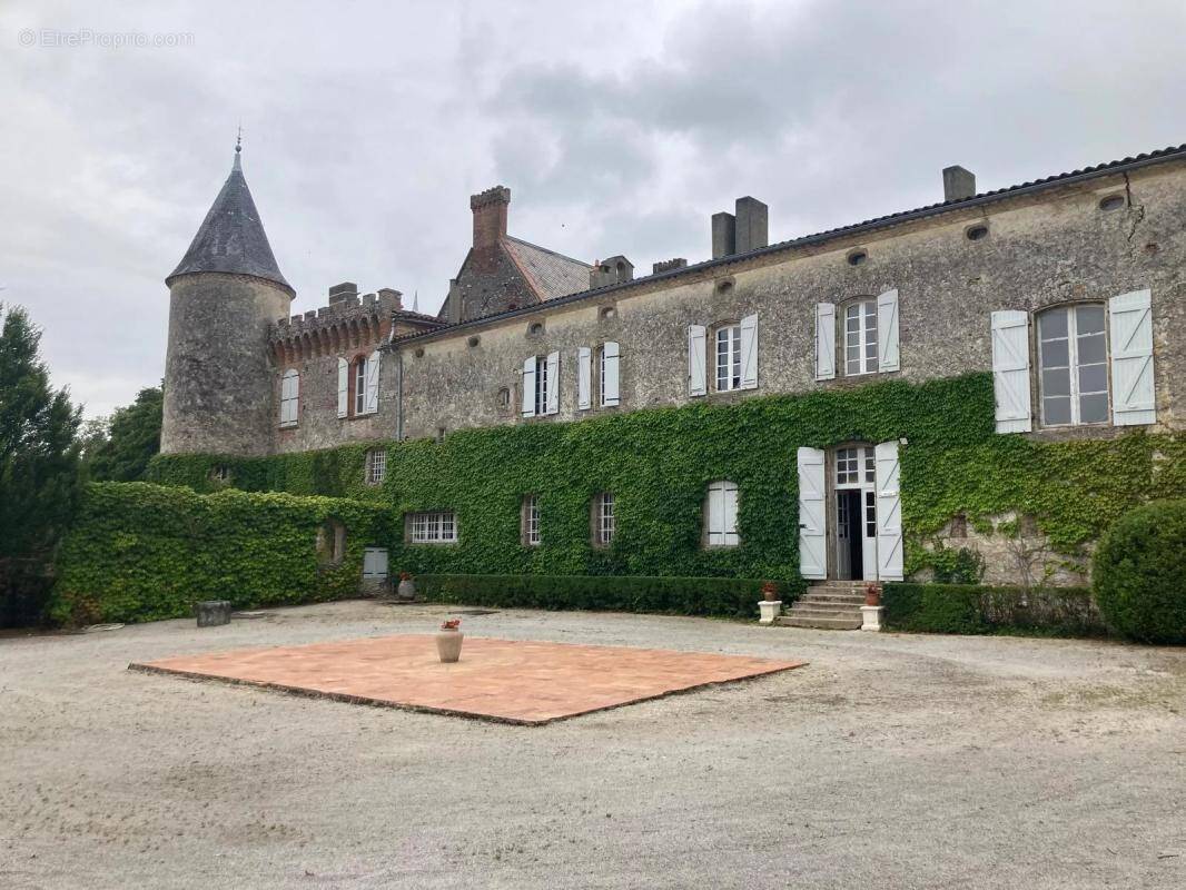 Maison à CARAMAN