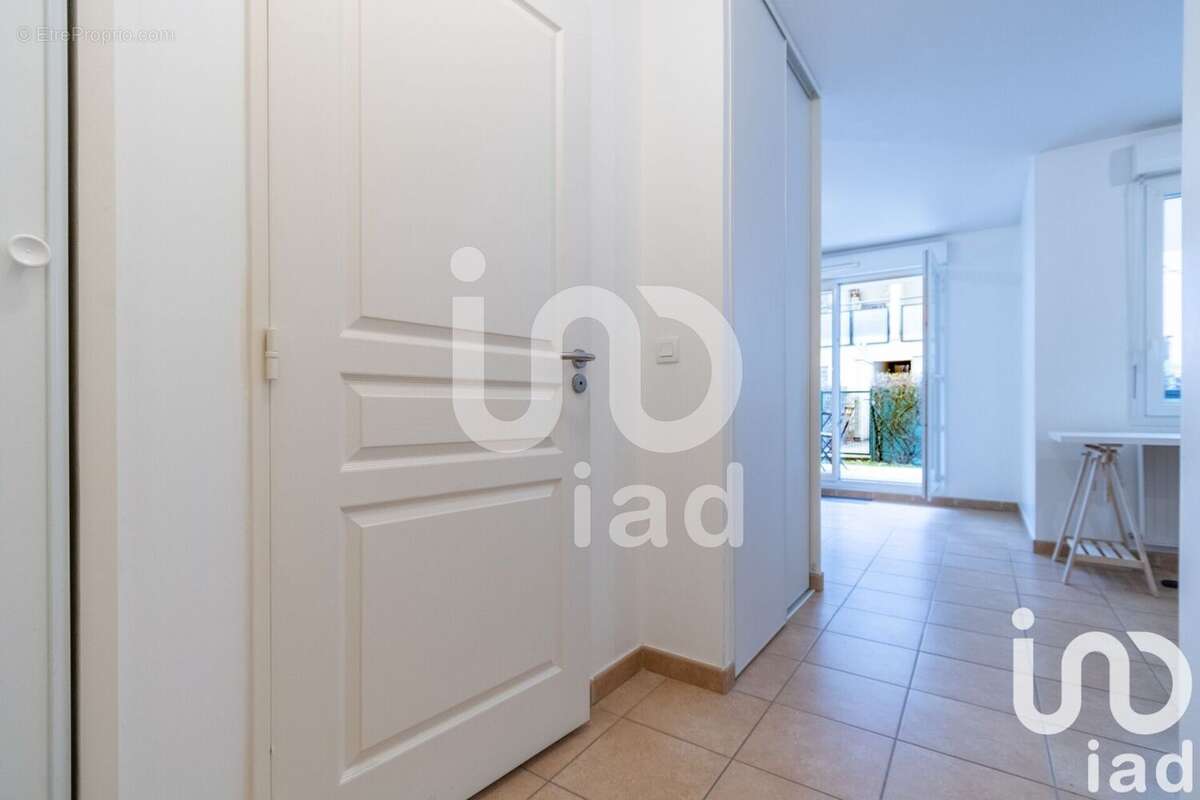 Photo 8 - Appartement à LYON-8E