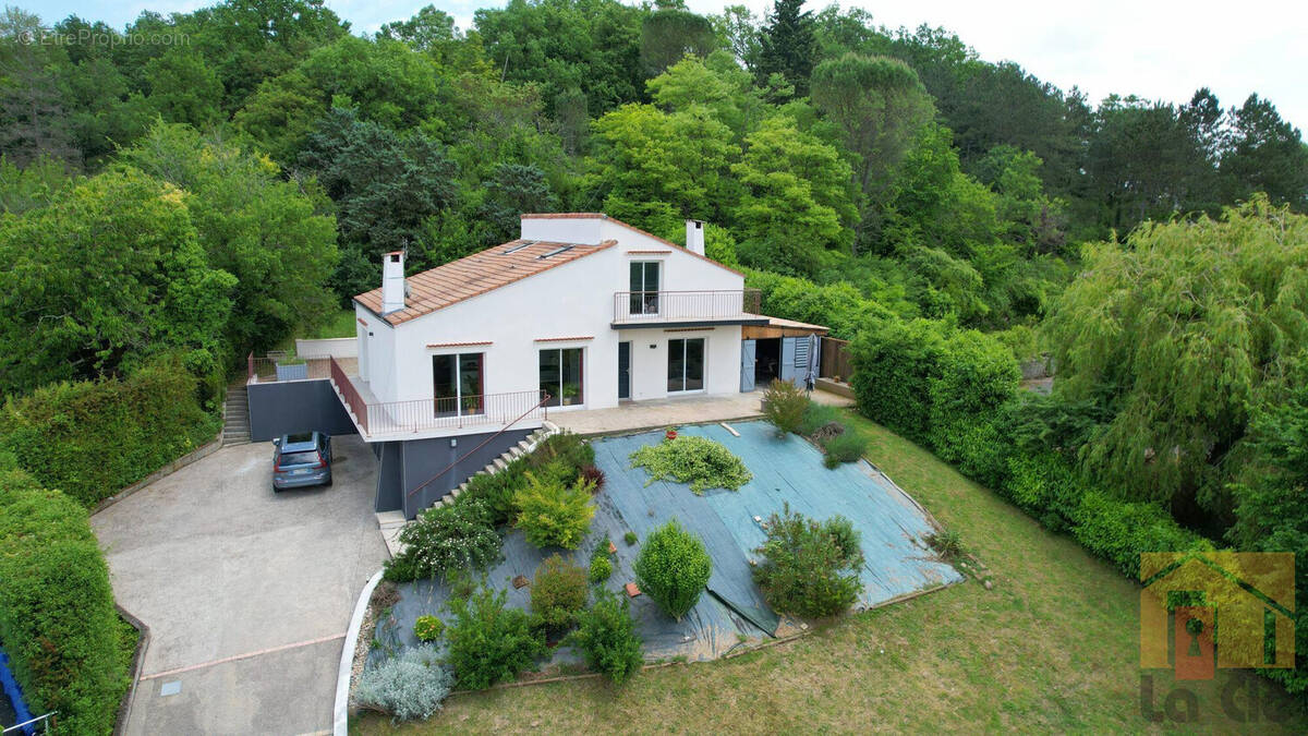 Maison à LAFOX