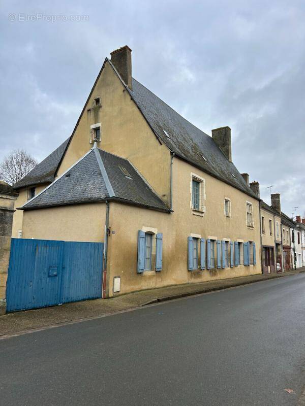 Maison à GERMIGNY-L&#039;EXEMPT