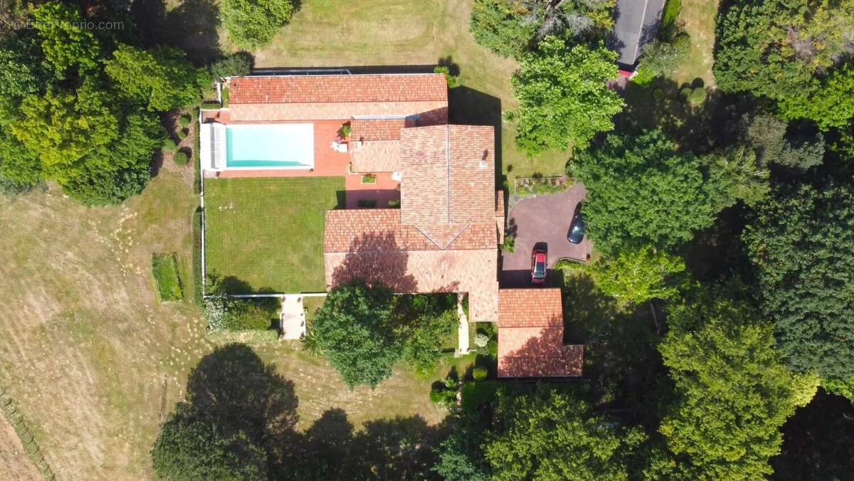 Maison à USTARITZ