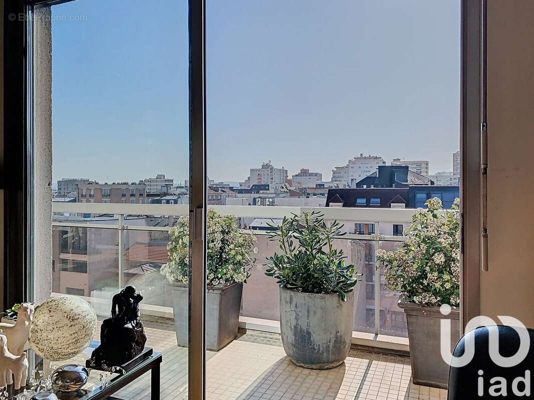 Photo 8 - Appartement à SURESNES