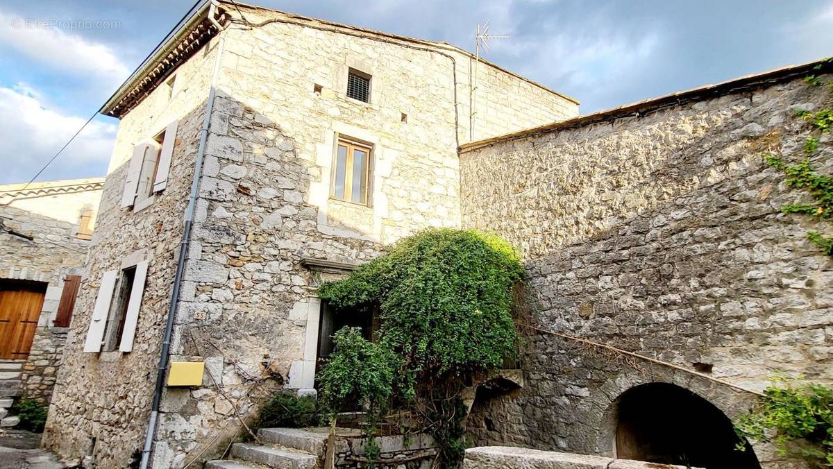 Maison à CHAUZON