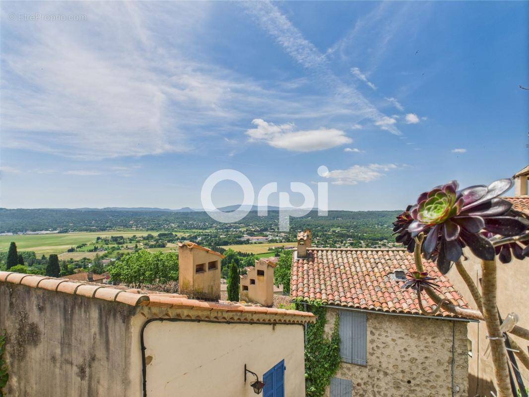 Appartement à FAYENCE