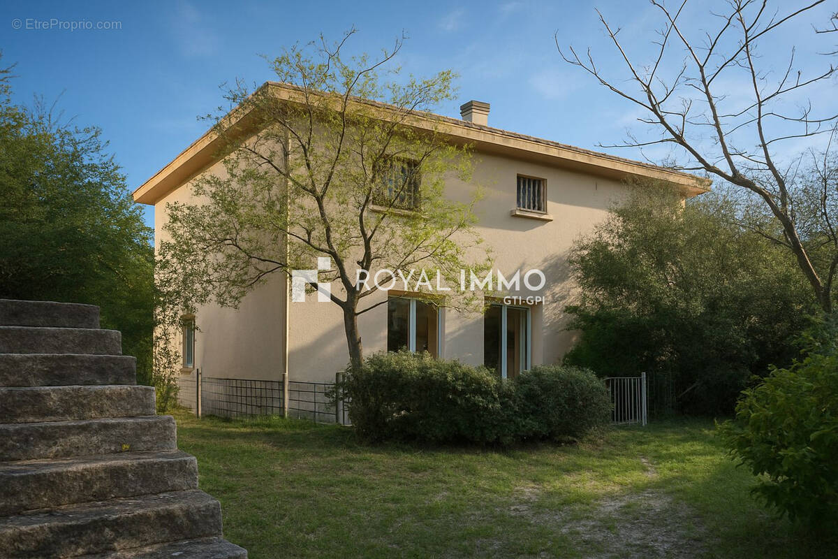 Maison à LE PRADET