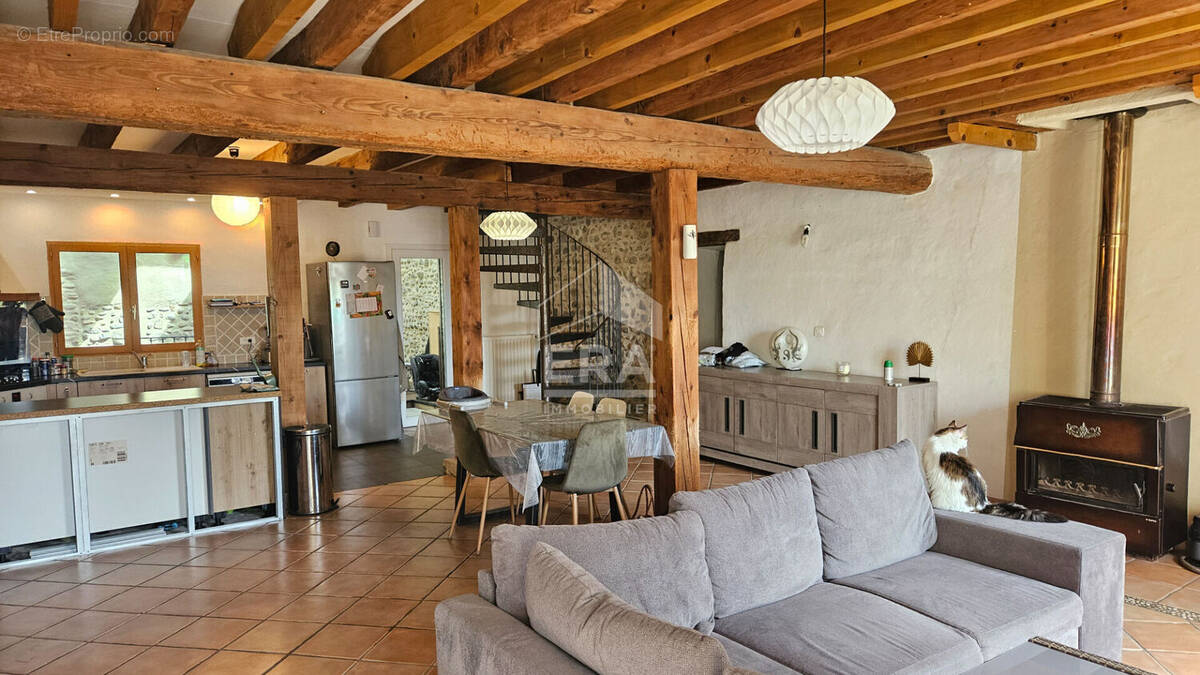 Maison à CEPIE