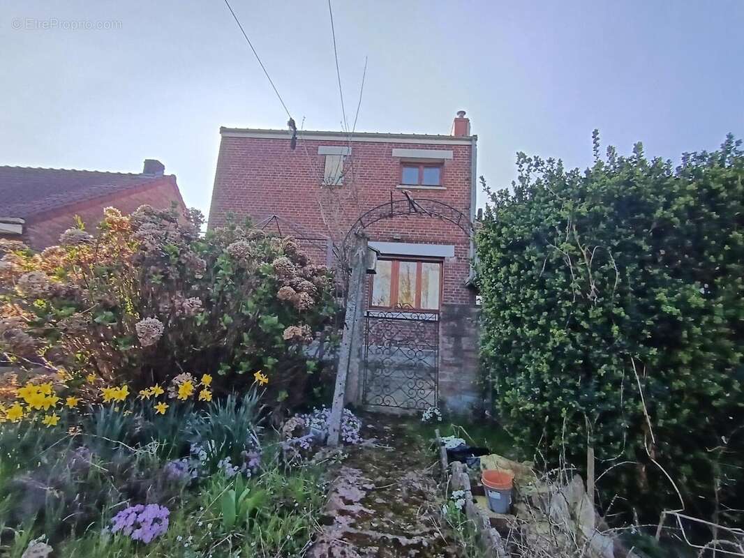 Photo 3 - Maison à CAUCHY-A-LA-TOUR