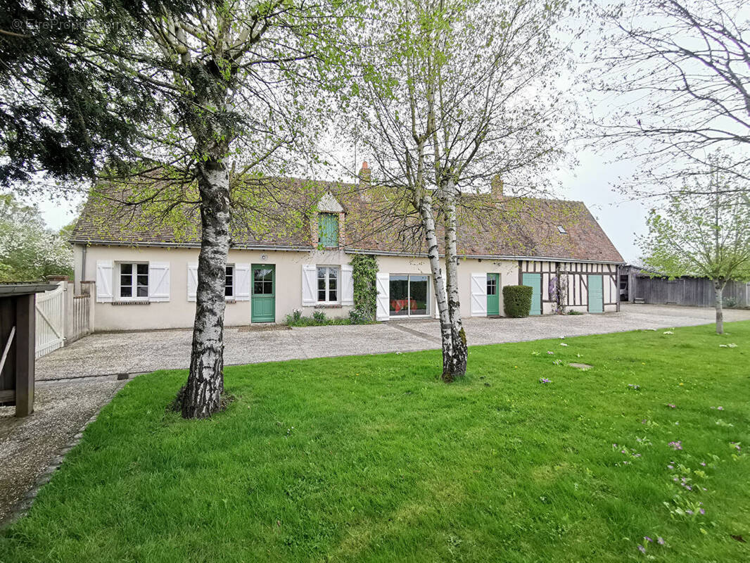 Maison à ARROU