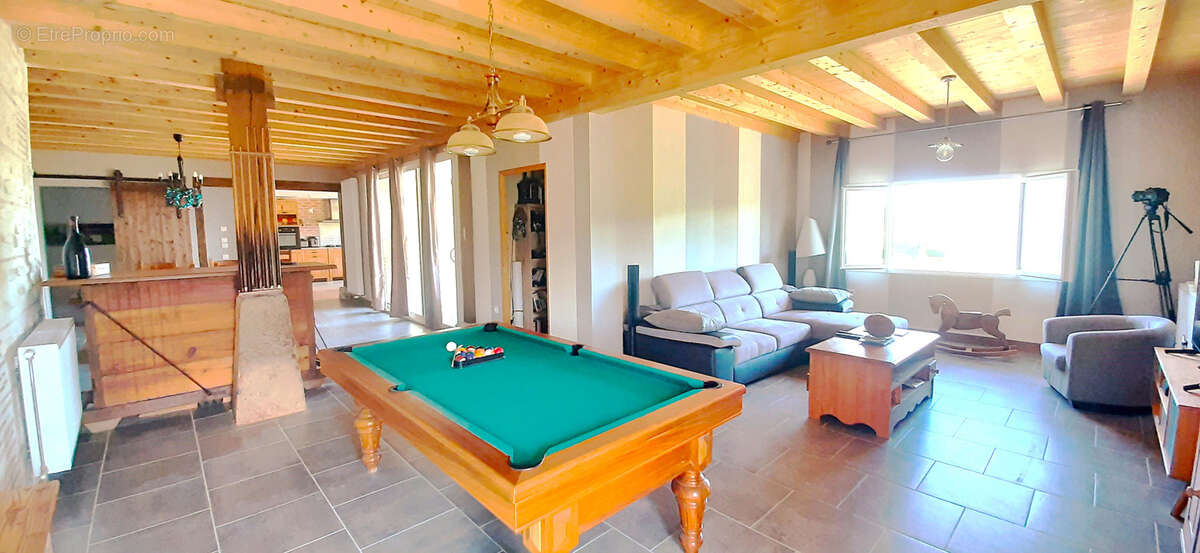 Maison à CASTELJALOUX