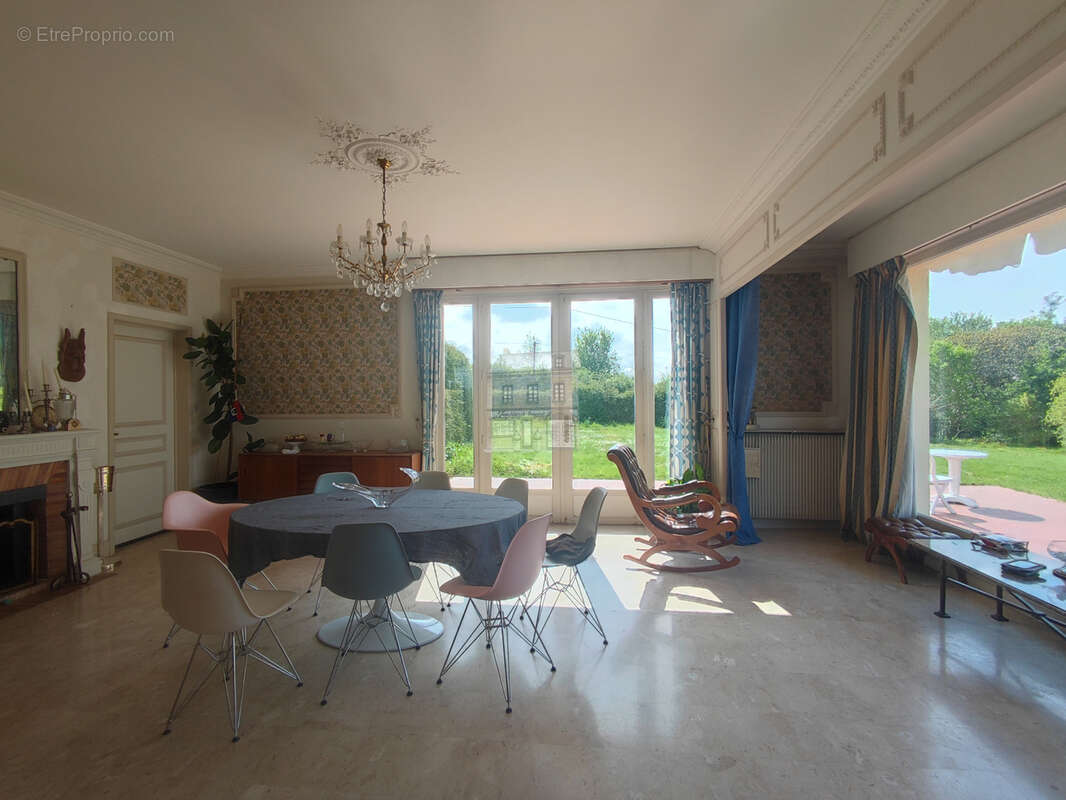 Maison à BEAUMONT-LE-ROGER