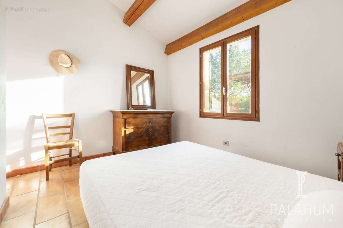 Maison à ESPARRON-DE-VERDON