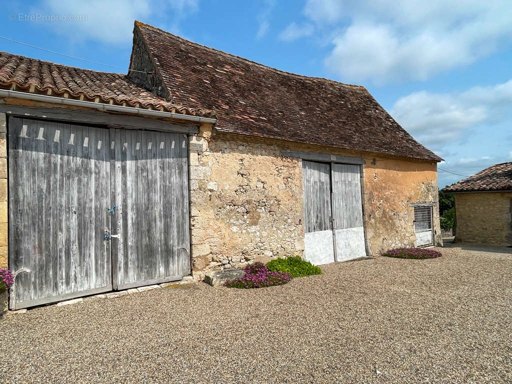 Maison à BEAUMONT-DU-PERIGORD