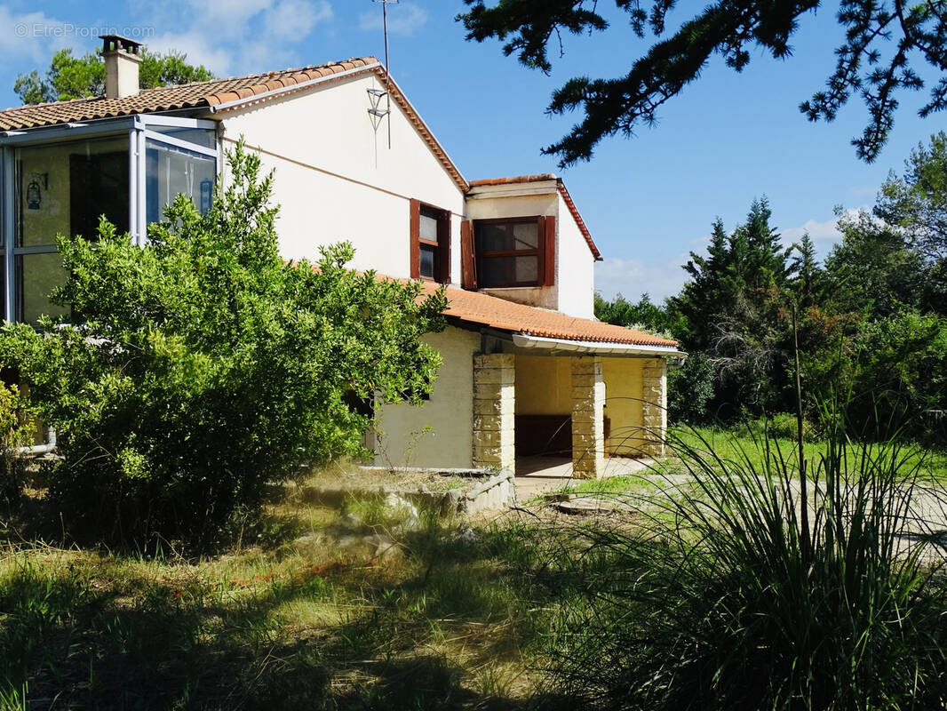 Maison à ROUSSON