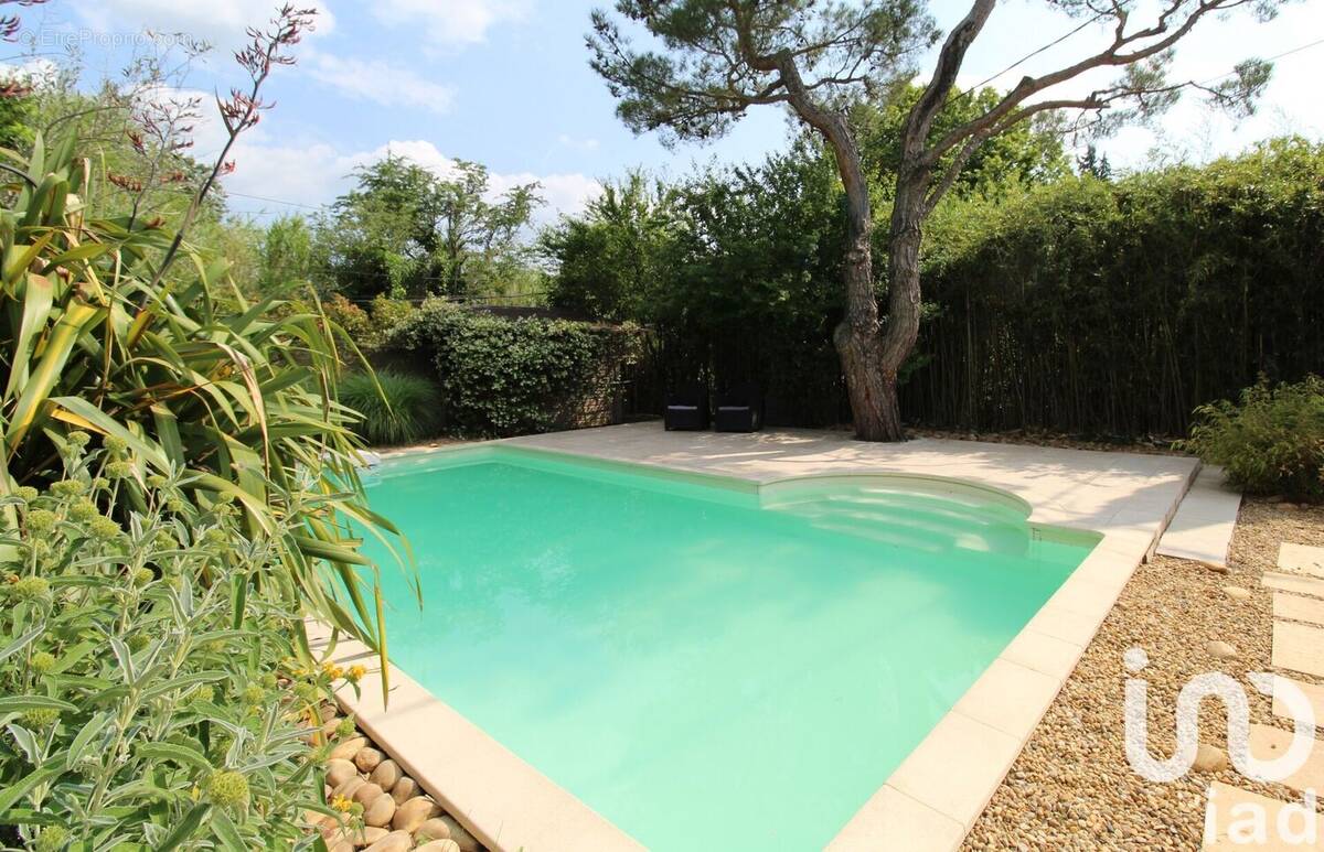 Photo 1 - Maison à L&#039;ISLE-SUR-LA-SORGUE