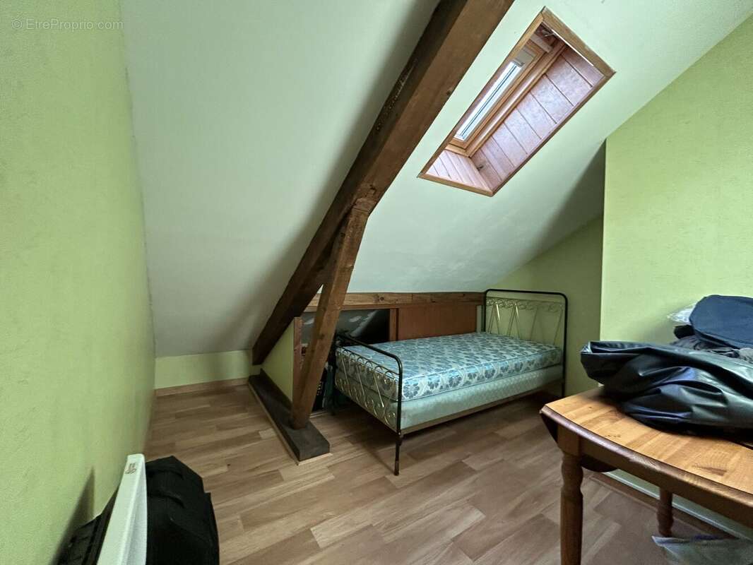 Maison à CHEMAUDIN