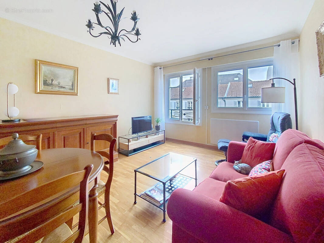 Appartement à RUEIL-MALMAISON