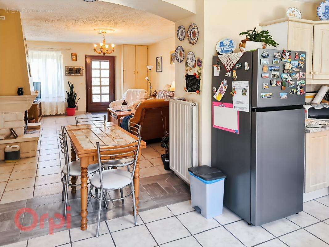 Maison à BILLY