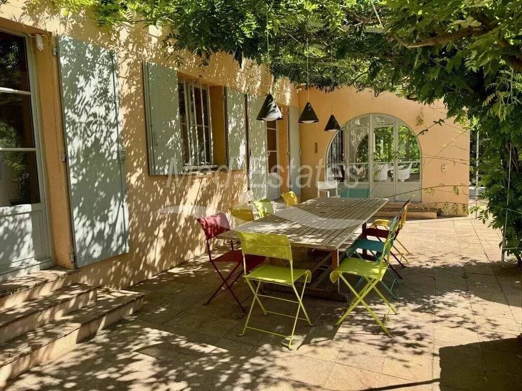 Maison à COGOLIN