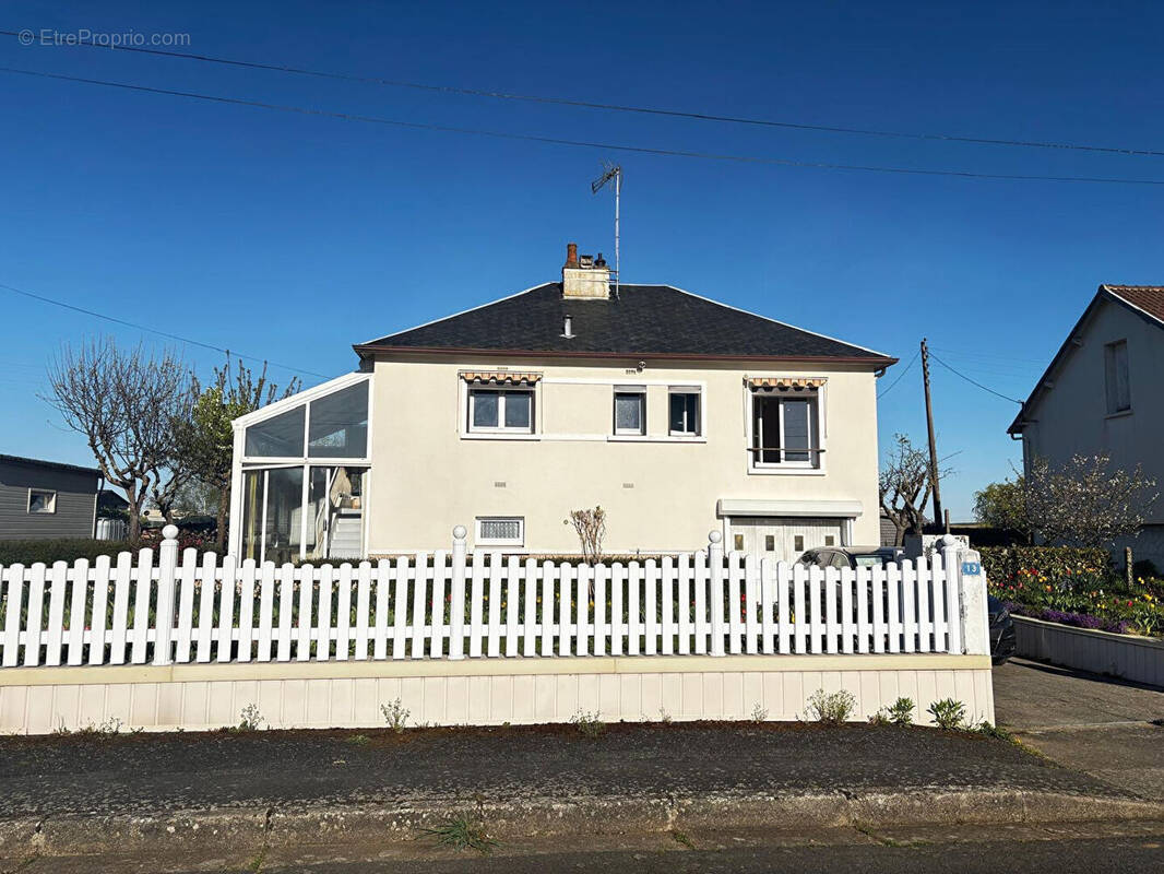 Maison à SAVIGNY-SUR-BRAYE