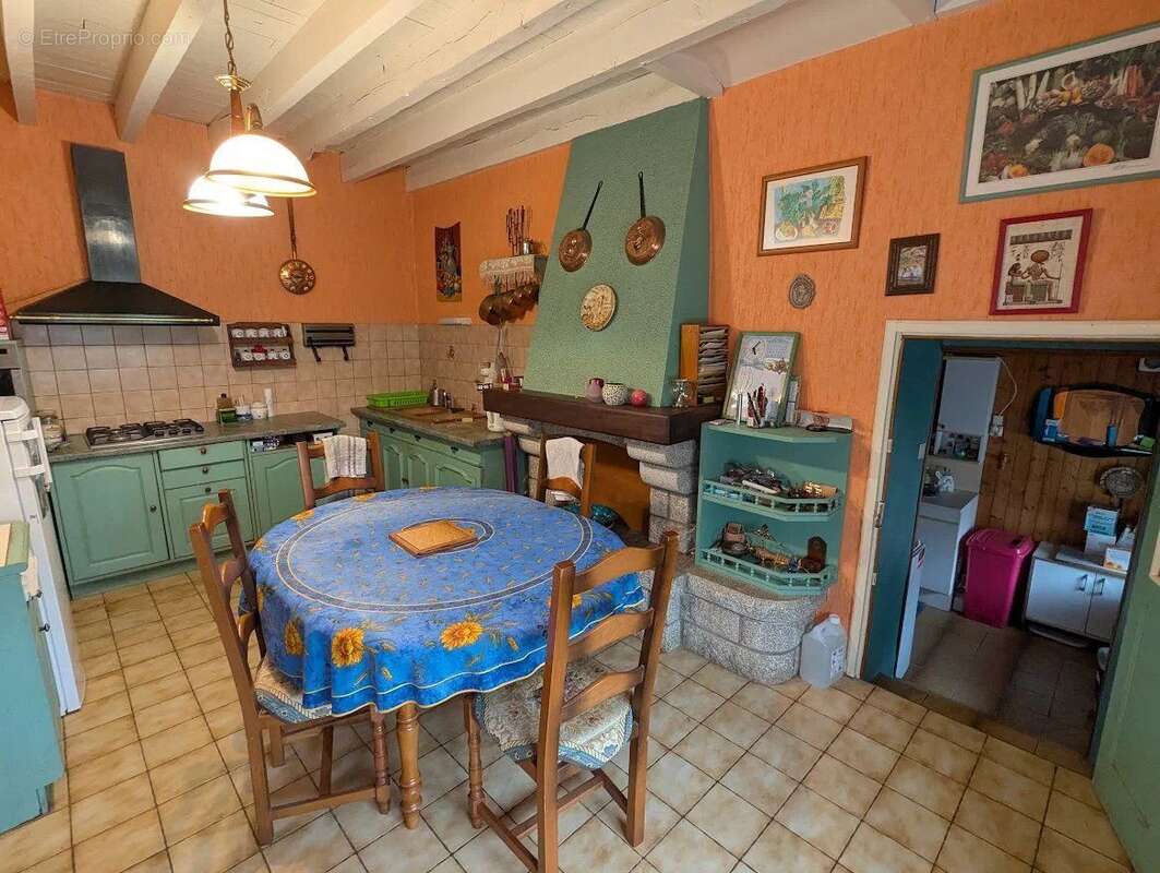Maison à LANOUEE