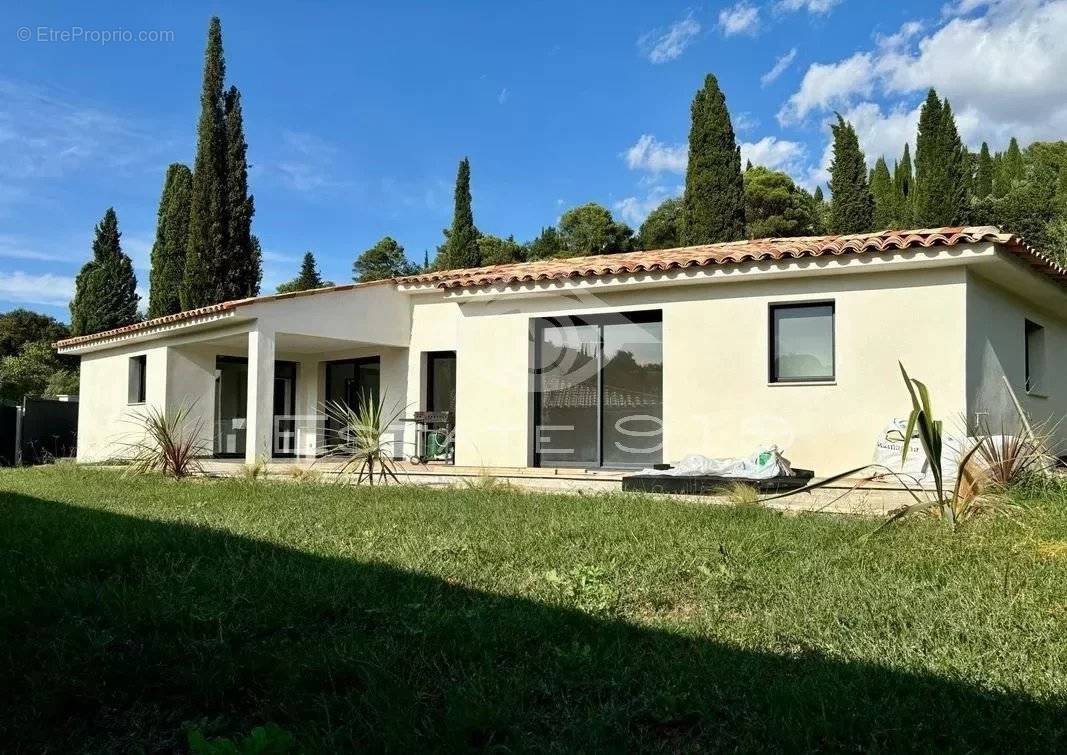 Maison à AURIBEAU-SUR-SIAGNE