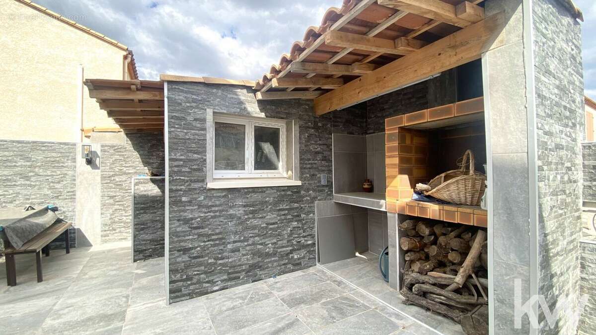 Maison à MONTADY
