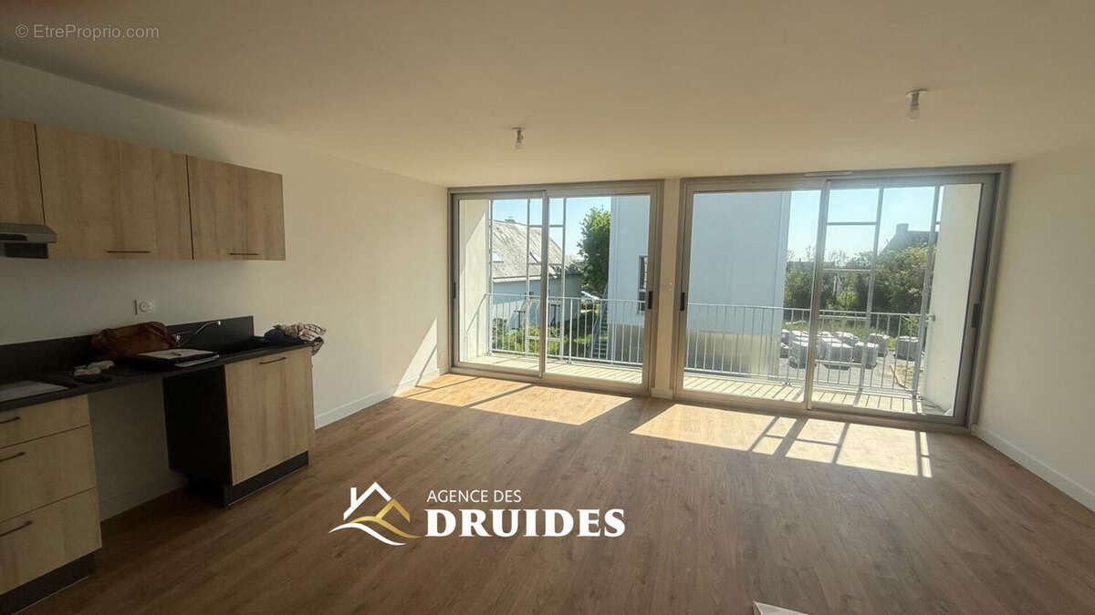 Appartement à PLOUHARNEL