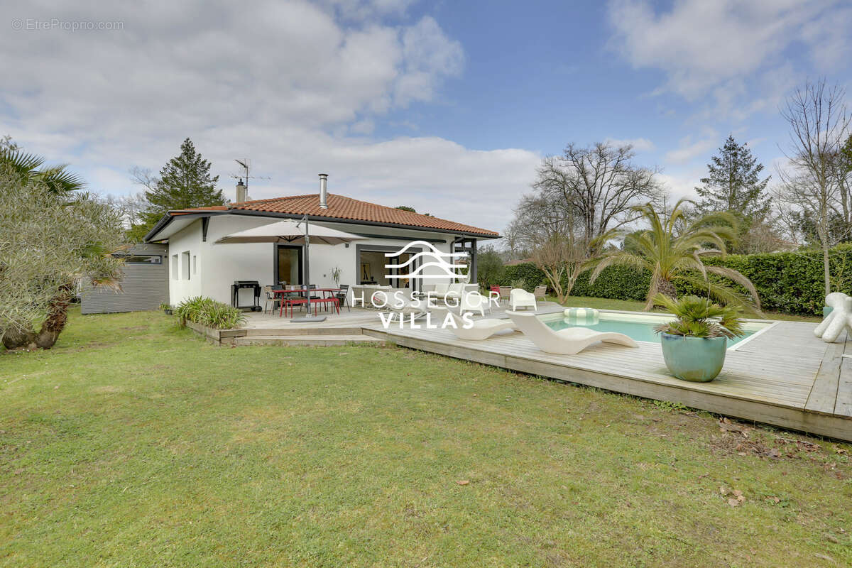 Maison à TOSSE