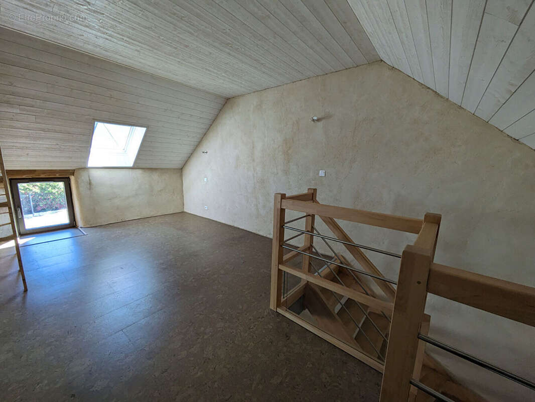 Maison à NIVILLAC