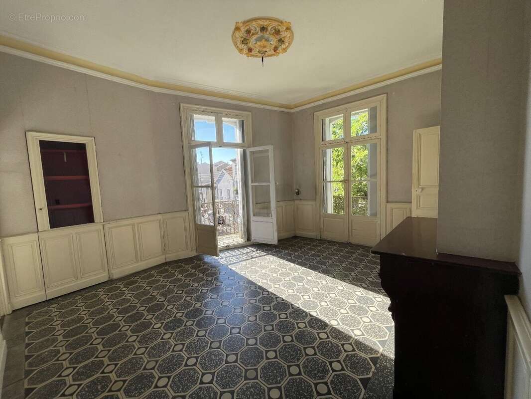 Appartement à BEZIERS