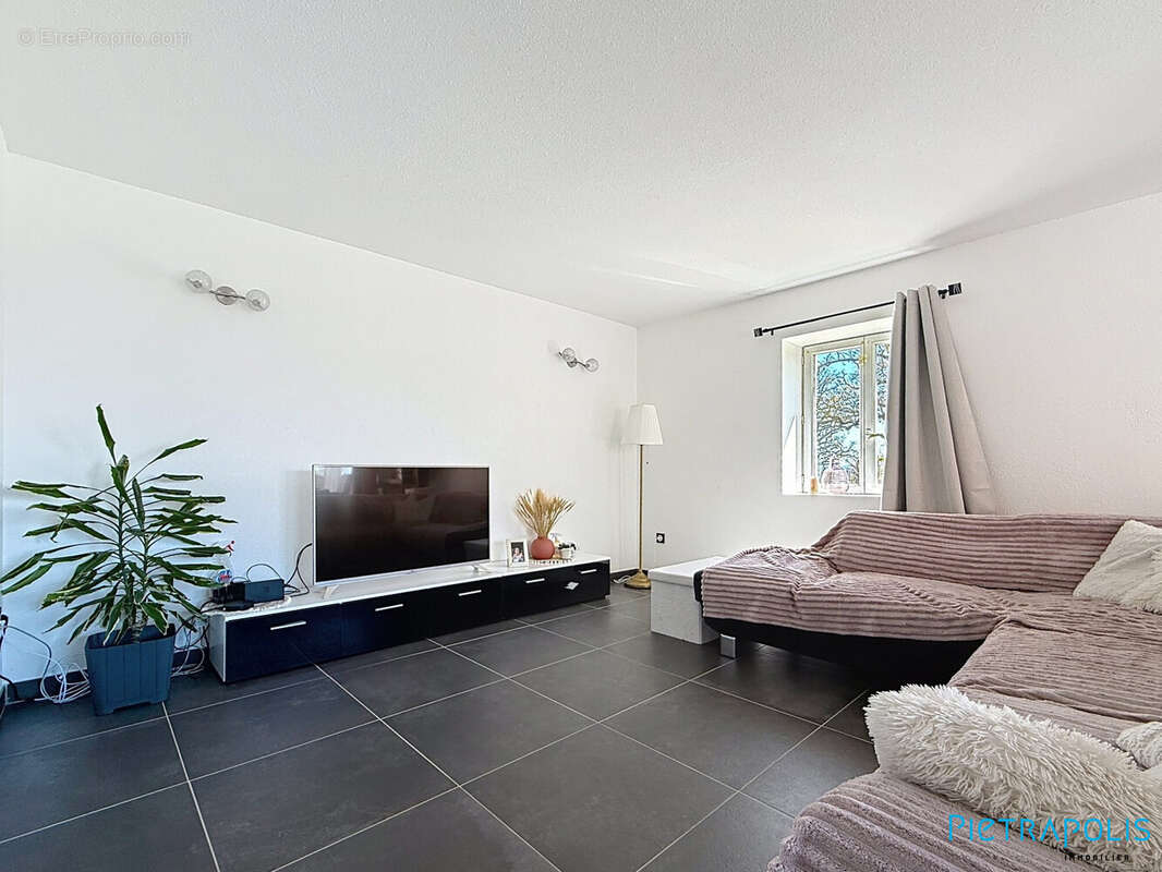 Maison à BALBIGNY