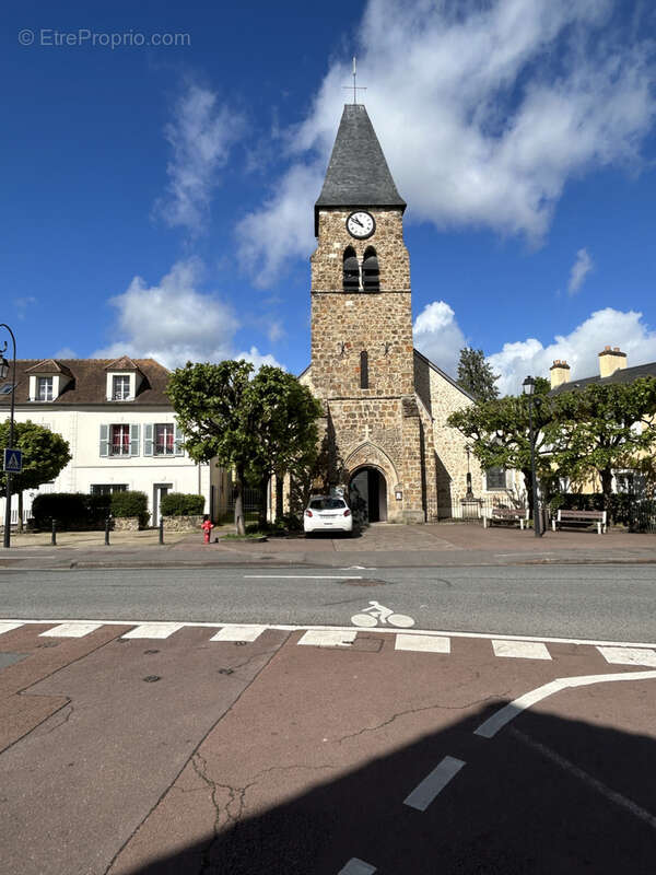 Appartement à SAINT-REMY-LES-CHEVREUSE