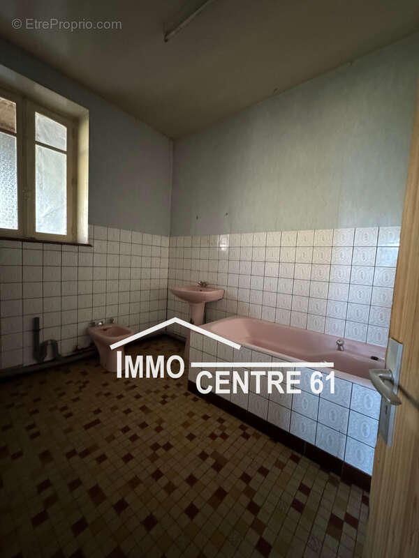 Maison à LA FERTE-MACE