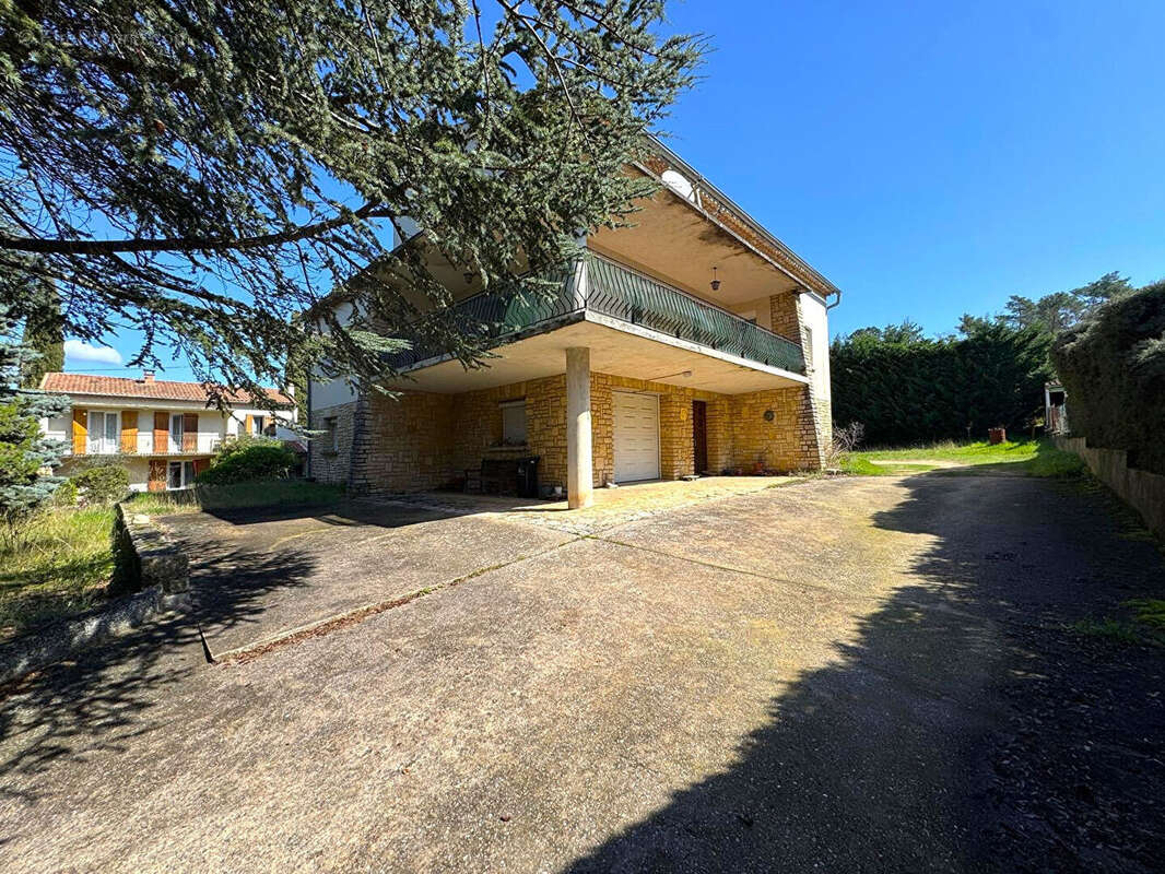 Maison à BAGNOLS-SUR-CEZE