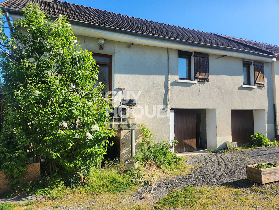 Maison à LONGUEVILLE
