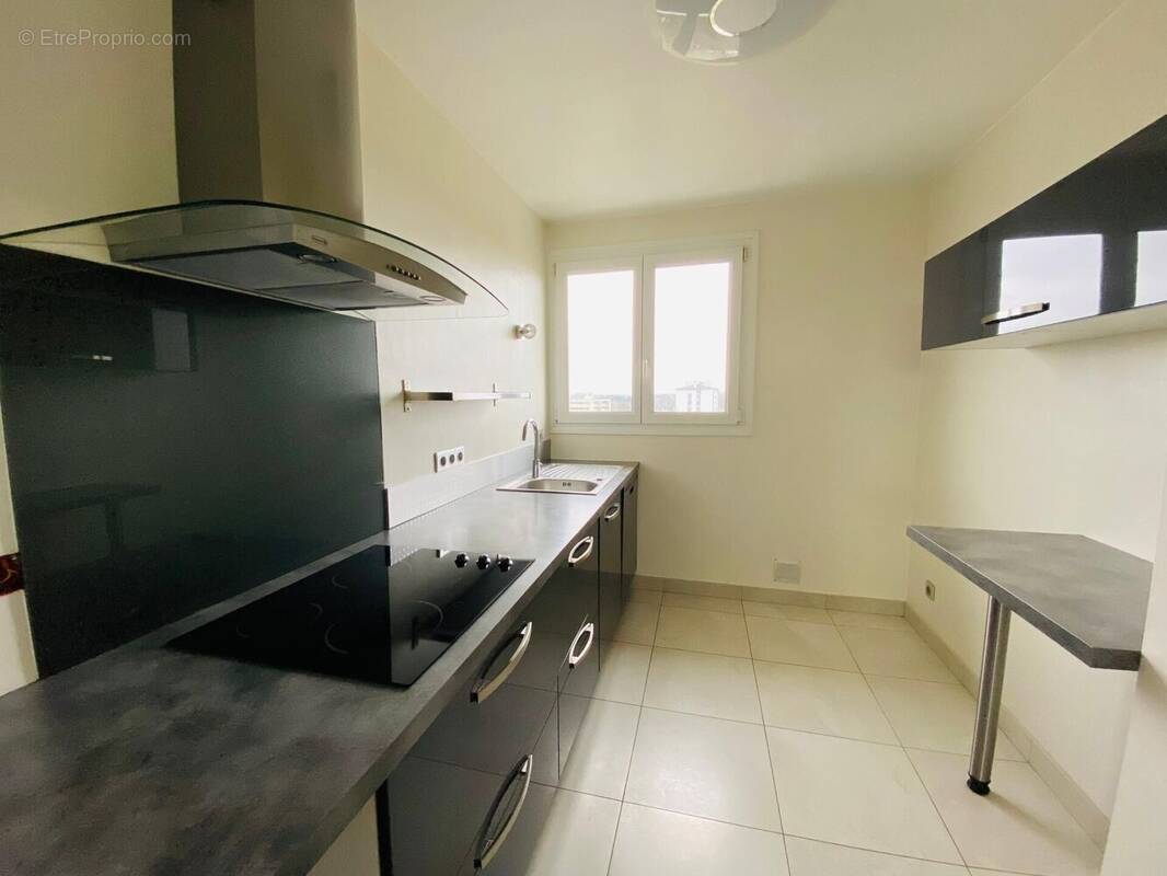 Photo 1 - Appartement à TINQUEUX