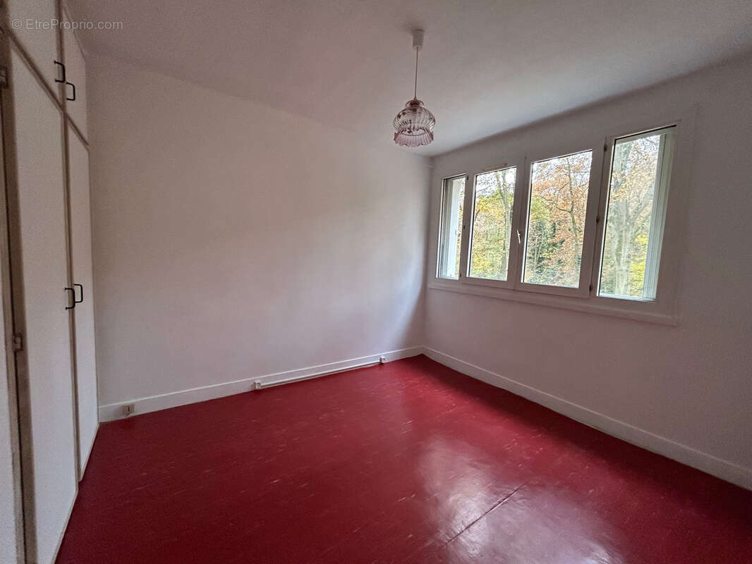 Appartement à SAINT-GERMAIN-LES-ARPAJON